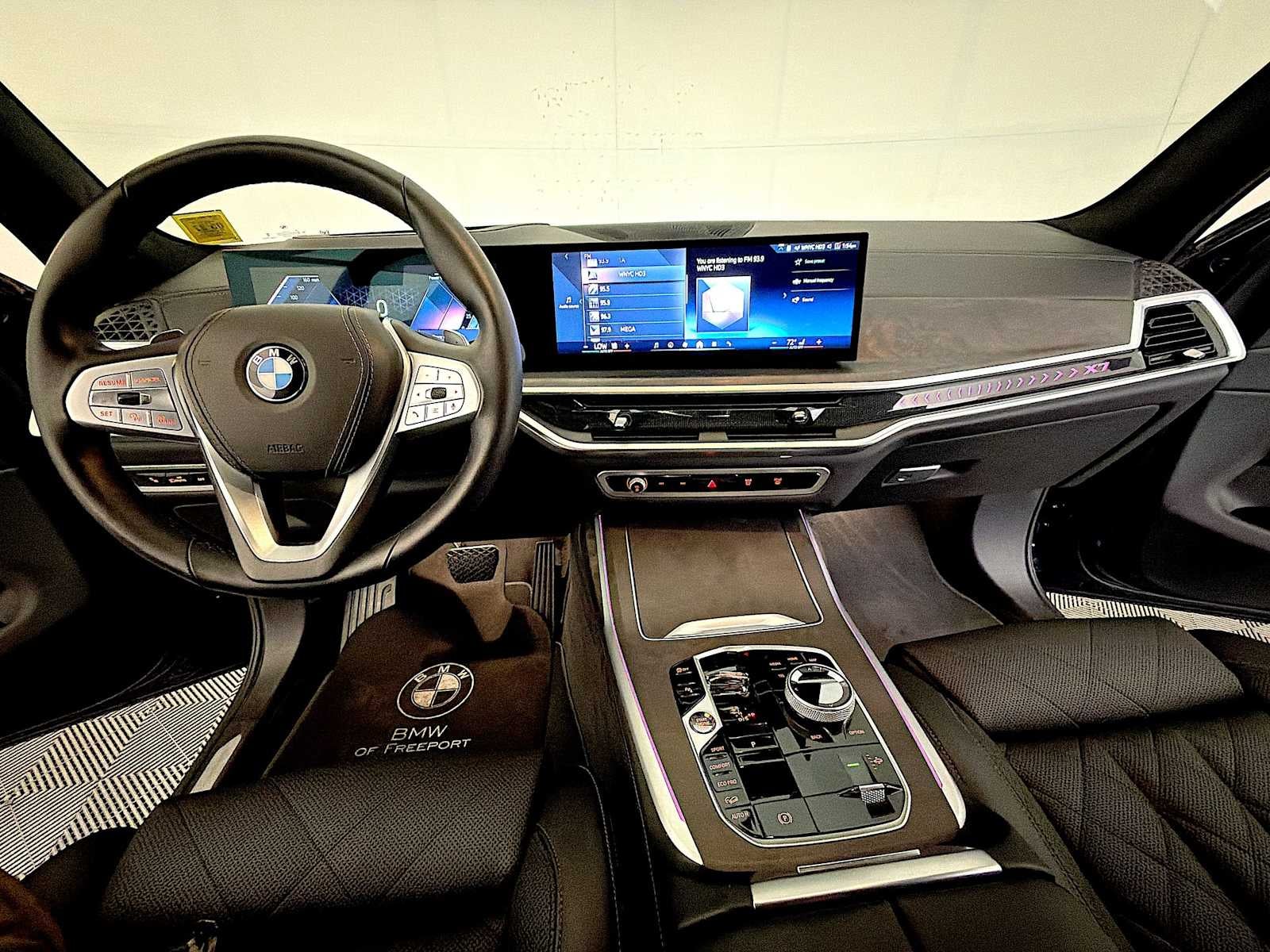 2024 BMW X7 xDrive40i Sports Activity Vehicle