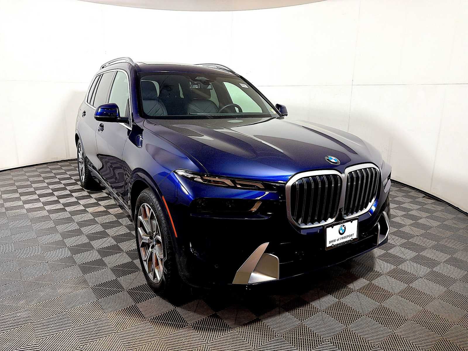2024 BMW X7 xDrive40i Sports Activity Vehicle