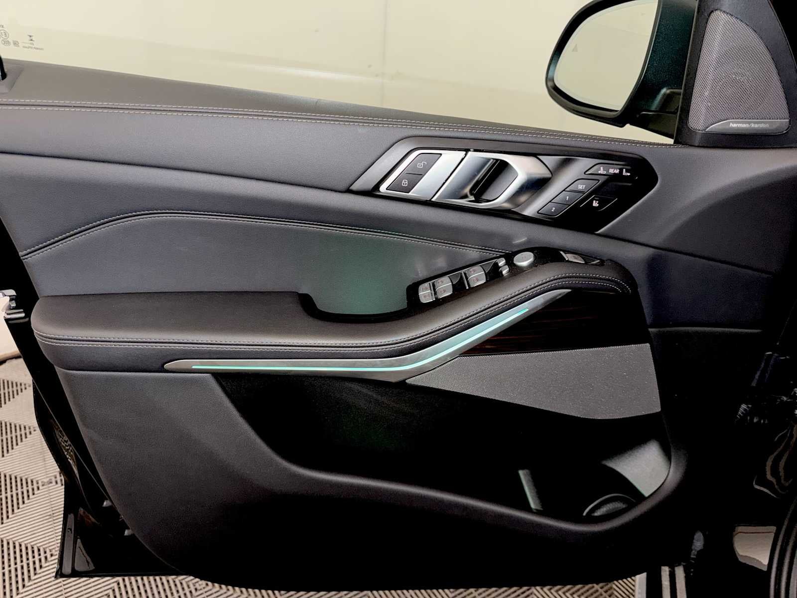 2024 BMW X7 xDrive40i Sports Activity Vehicle