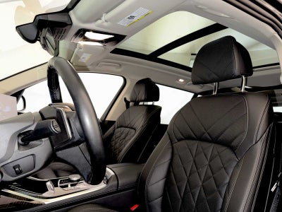 2024 BMW X7 xDrive40i Sports Activity Vehicle