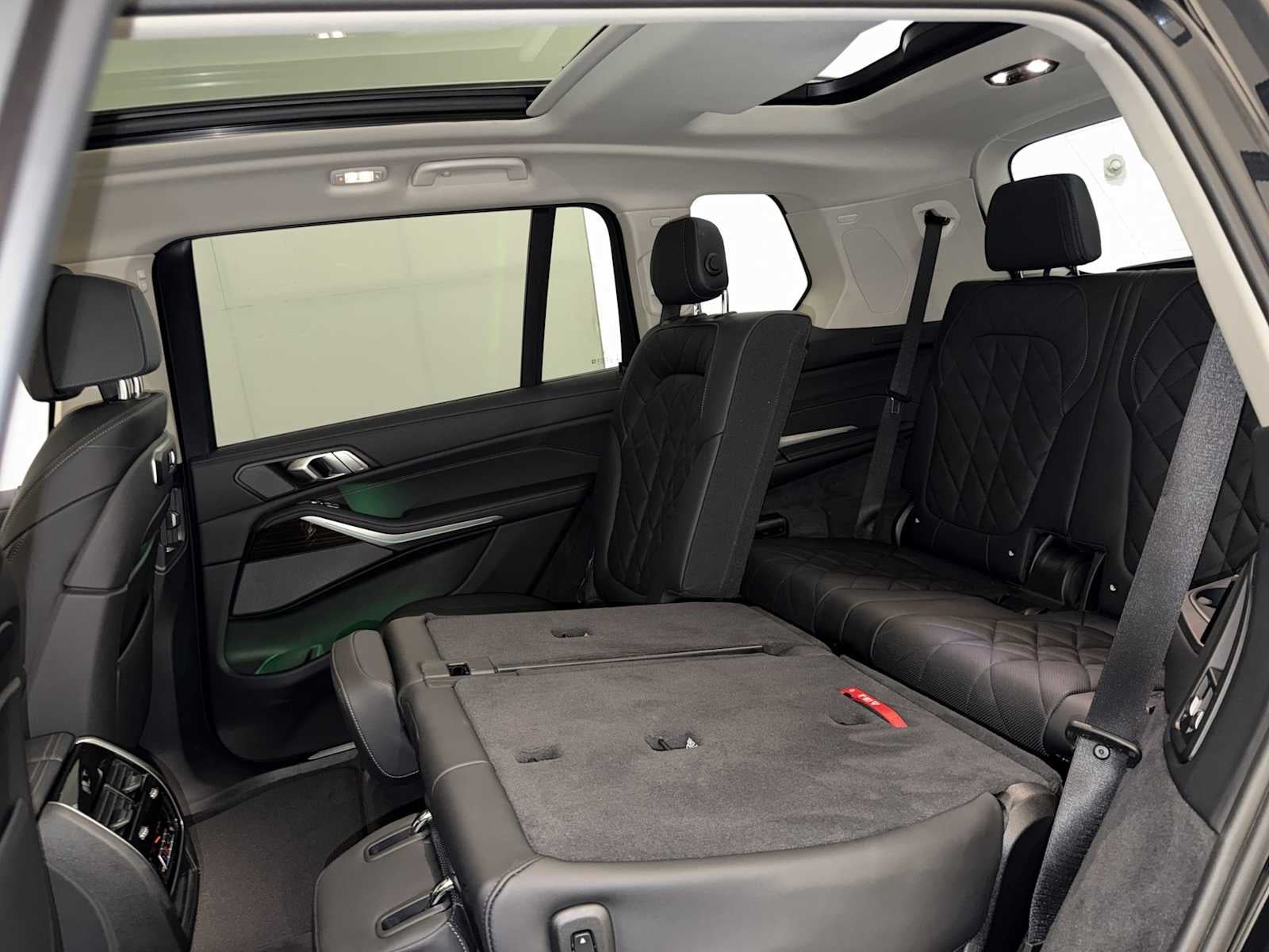 2024 BMW X7 xDrive40i Sports Activity Vehicle