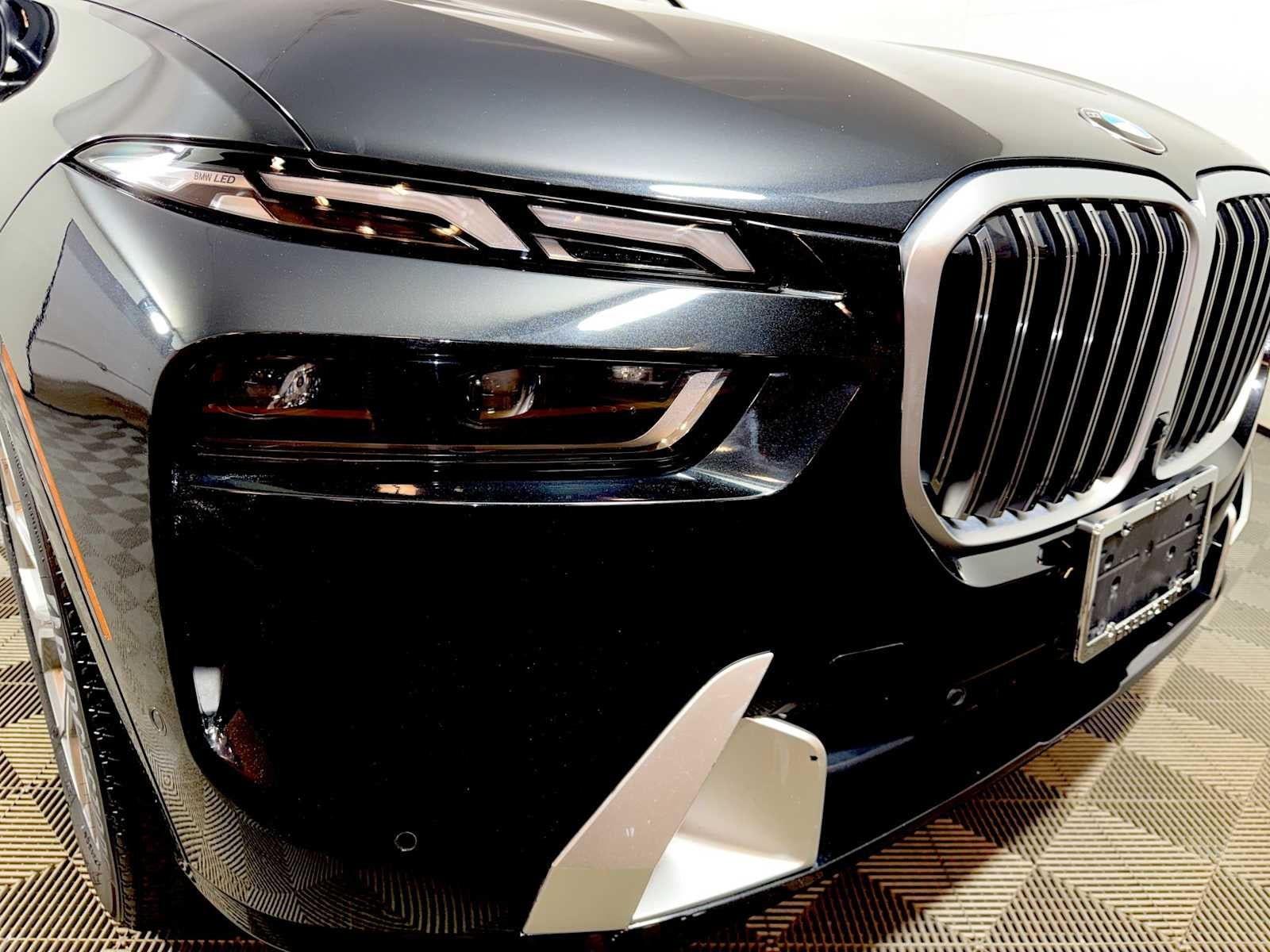 2024 BMW X7 xDrive40i Sports Activity Vehicle