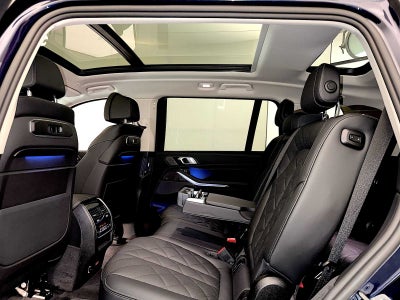 2026 BMW X7 xDrive40i Sports Activity Vehicle