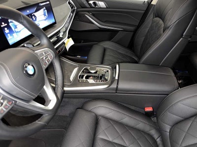 2026 BMW X7 xDrive40i Sports Activity Vehicle