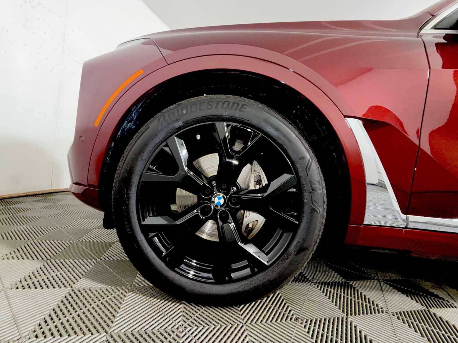 2026 BMW X7 xDrive40i Sports Activity Vehicle