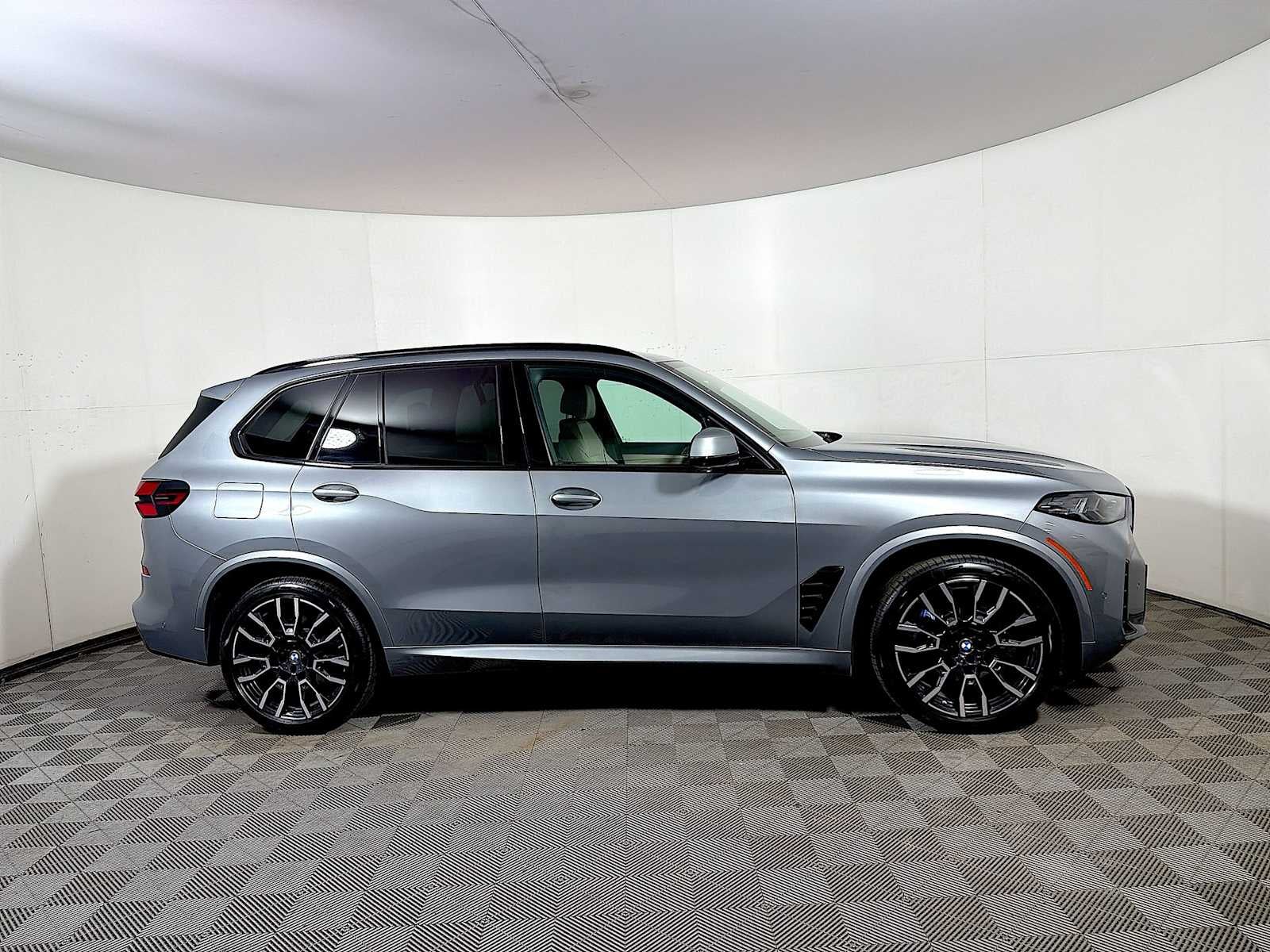 2024 BMW X5 xDrive40i Sports Activity Vehicle