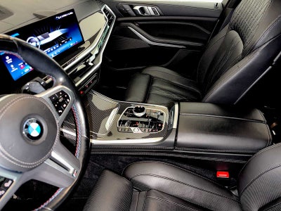 2024 BMW X7 M60i Sports Activity Vehicle