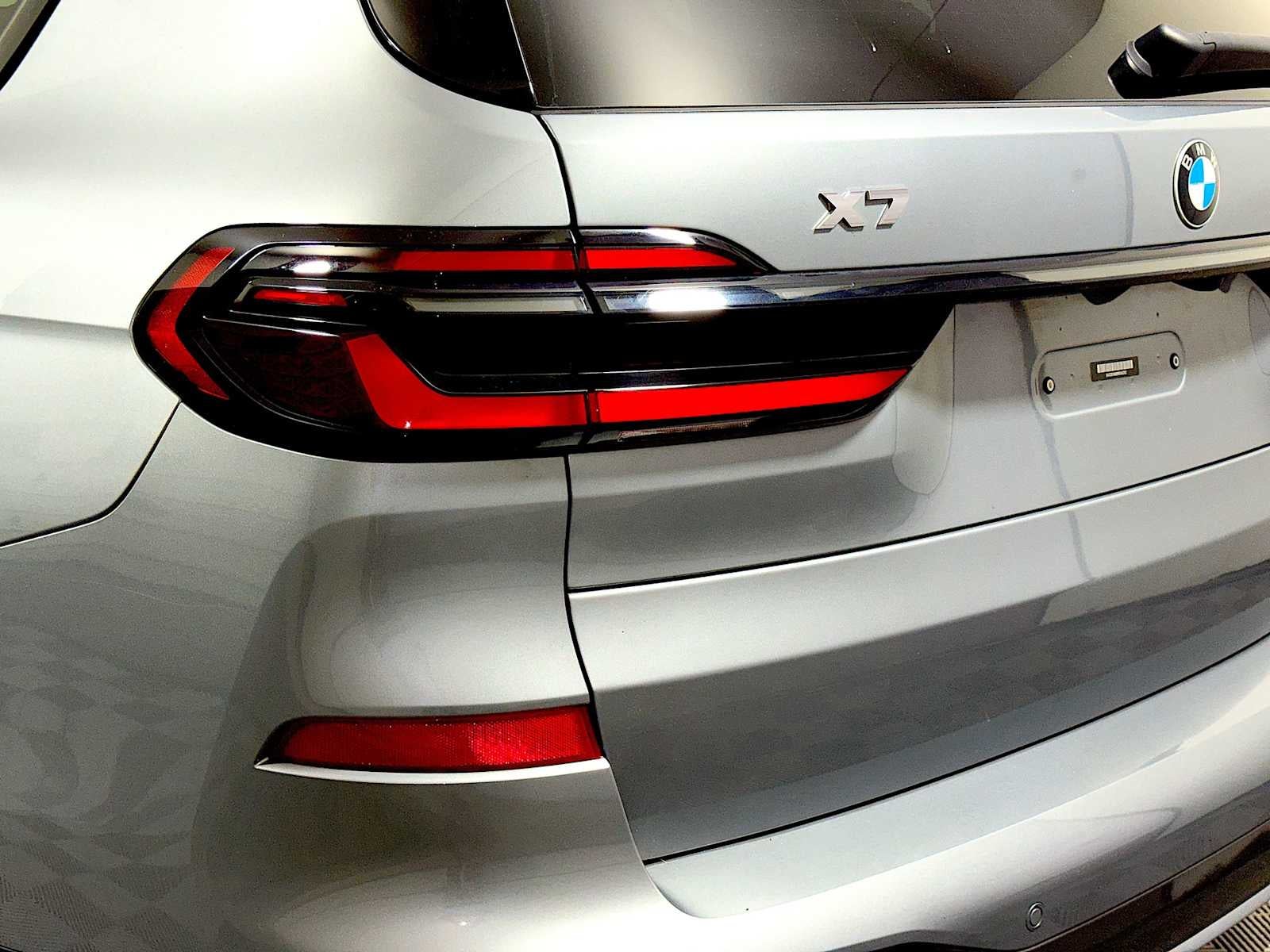 2024 BMW X7 M60i Sports Activity Vehicle