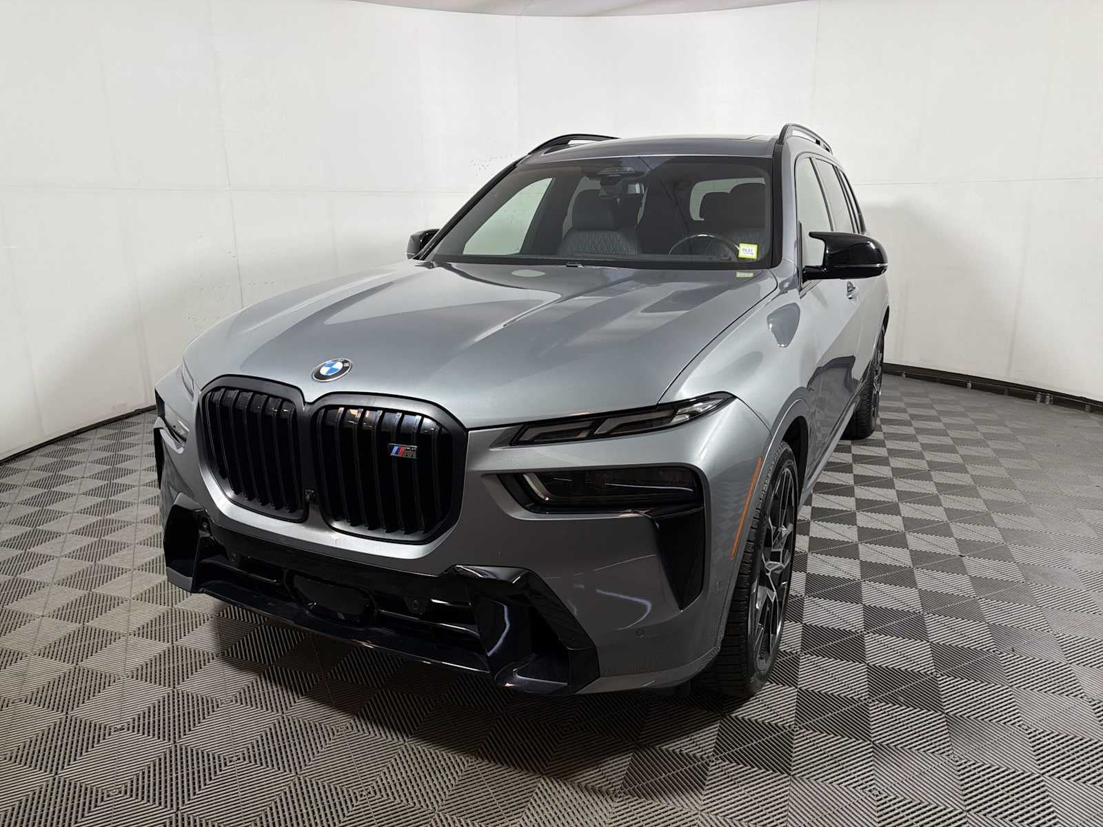 2024 BMW X7 M60i Sports Activity Vehicle