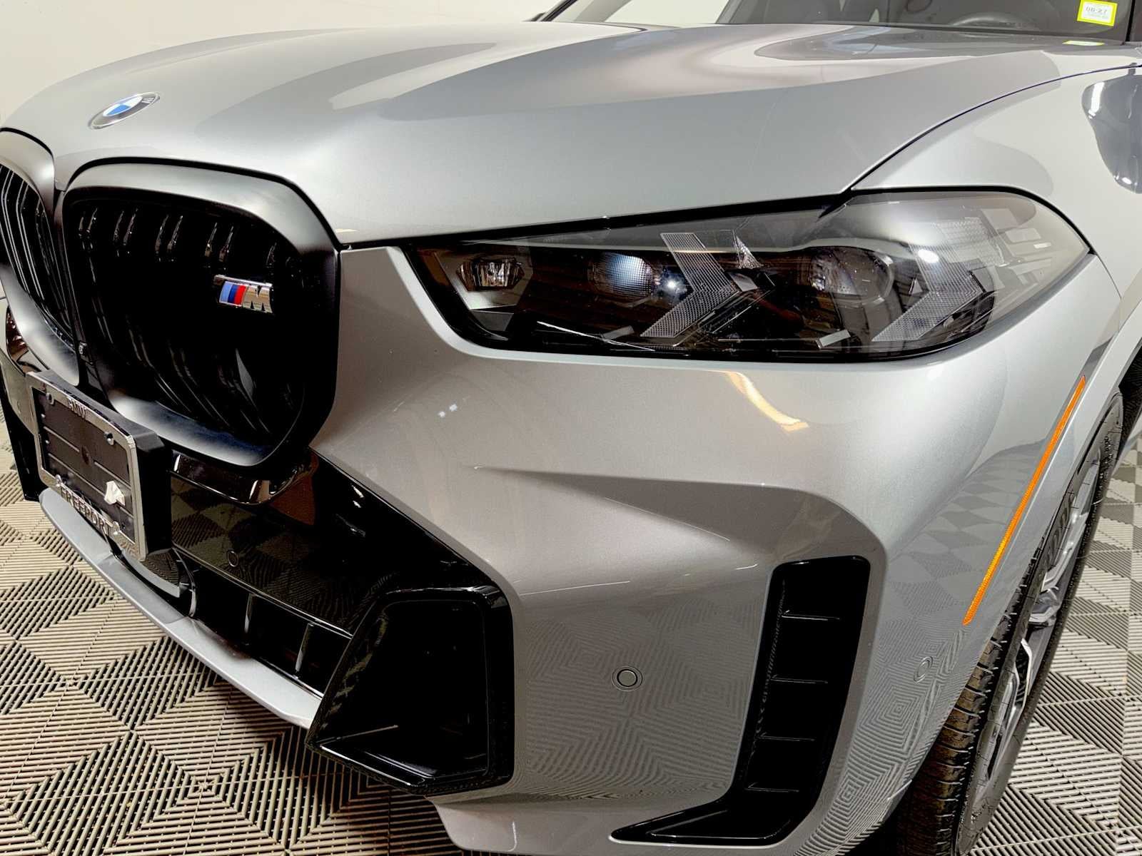 2026 BMW X5 M60i Sports Activity Vehicle