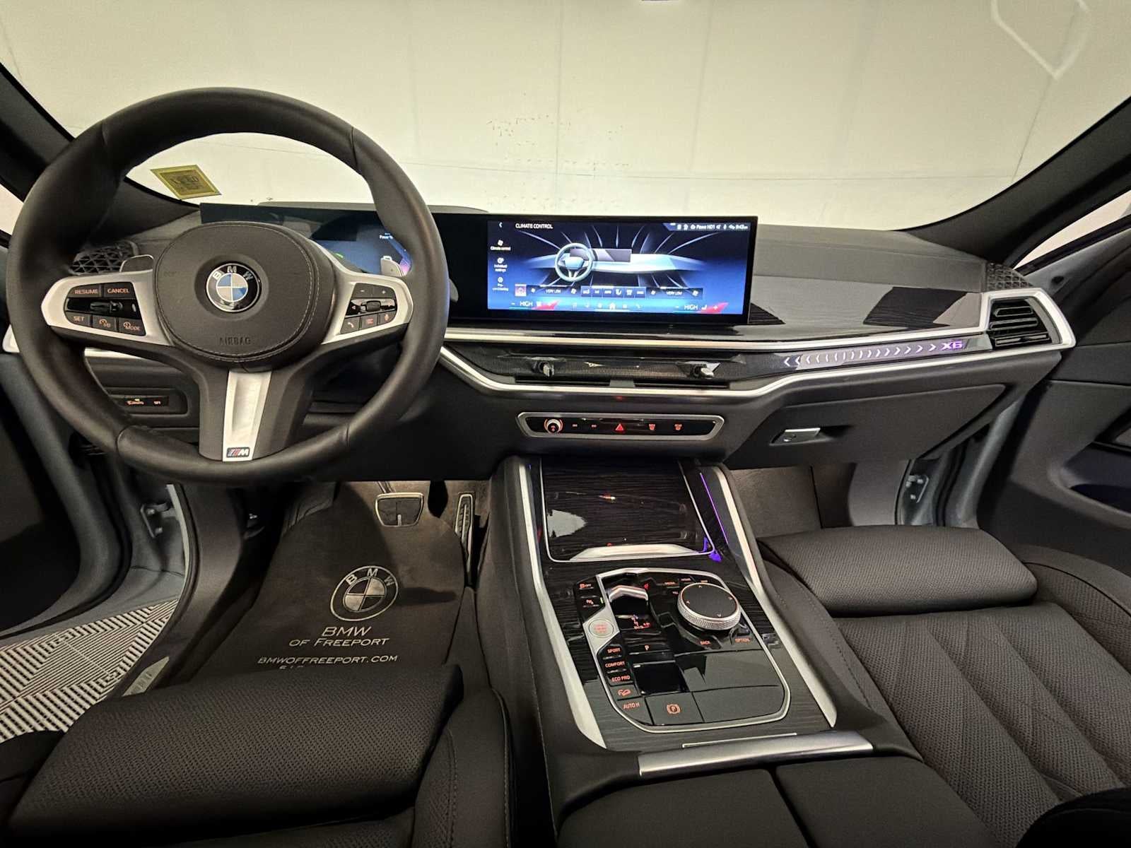 2025 BMW X6 xDrive40i Sports Activity Coupe