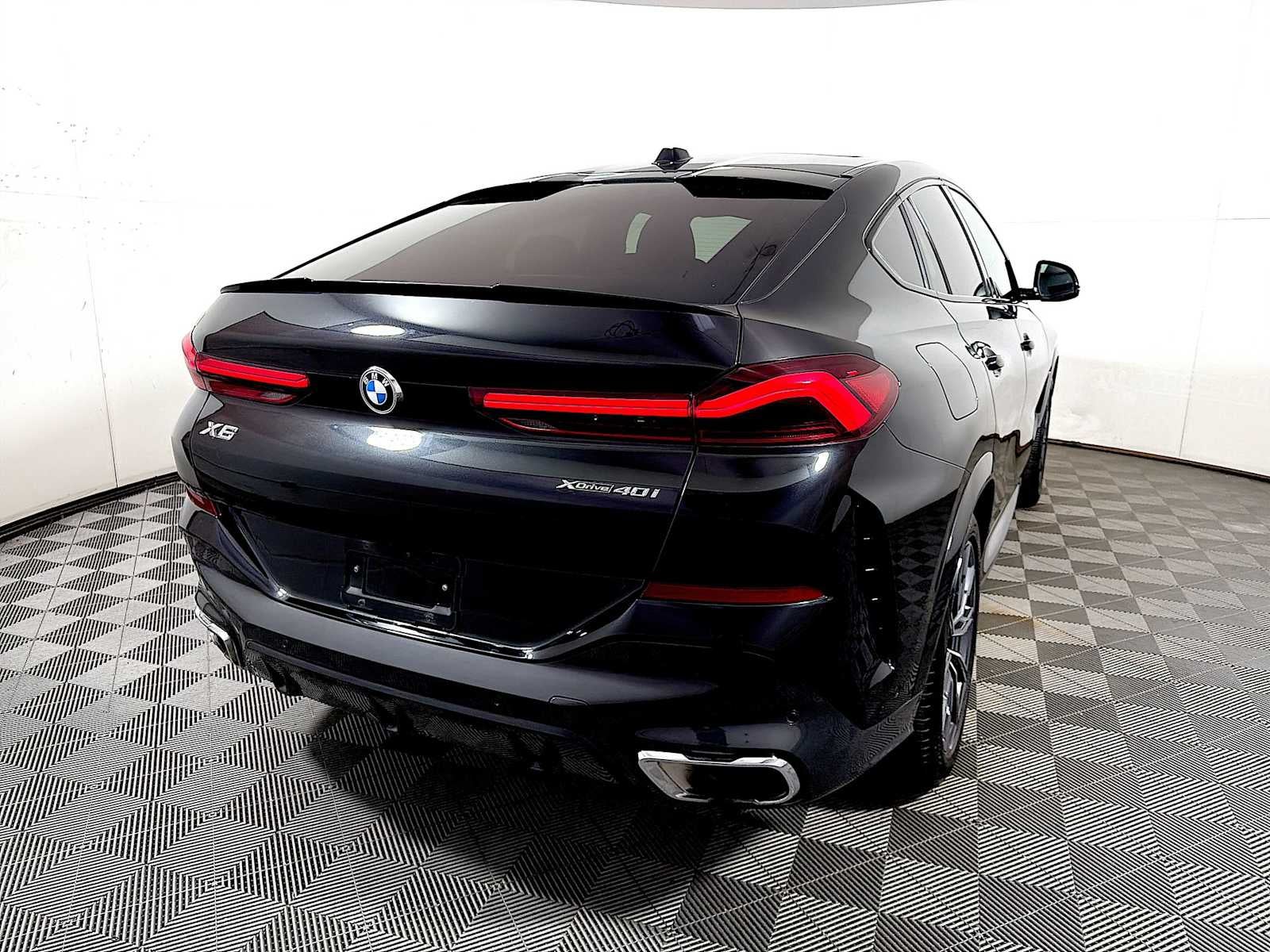 2024 BMW X6 xDrive40i Sports Activity Coupe