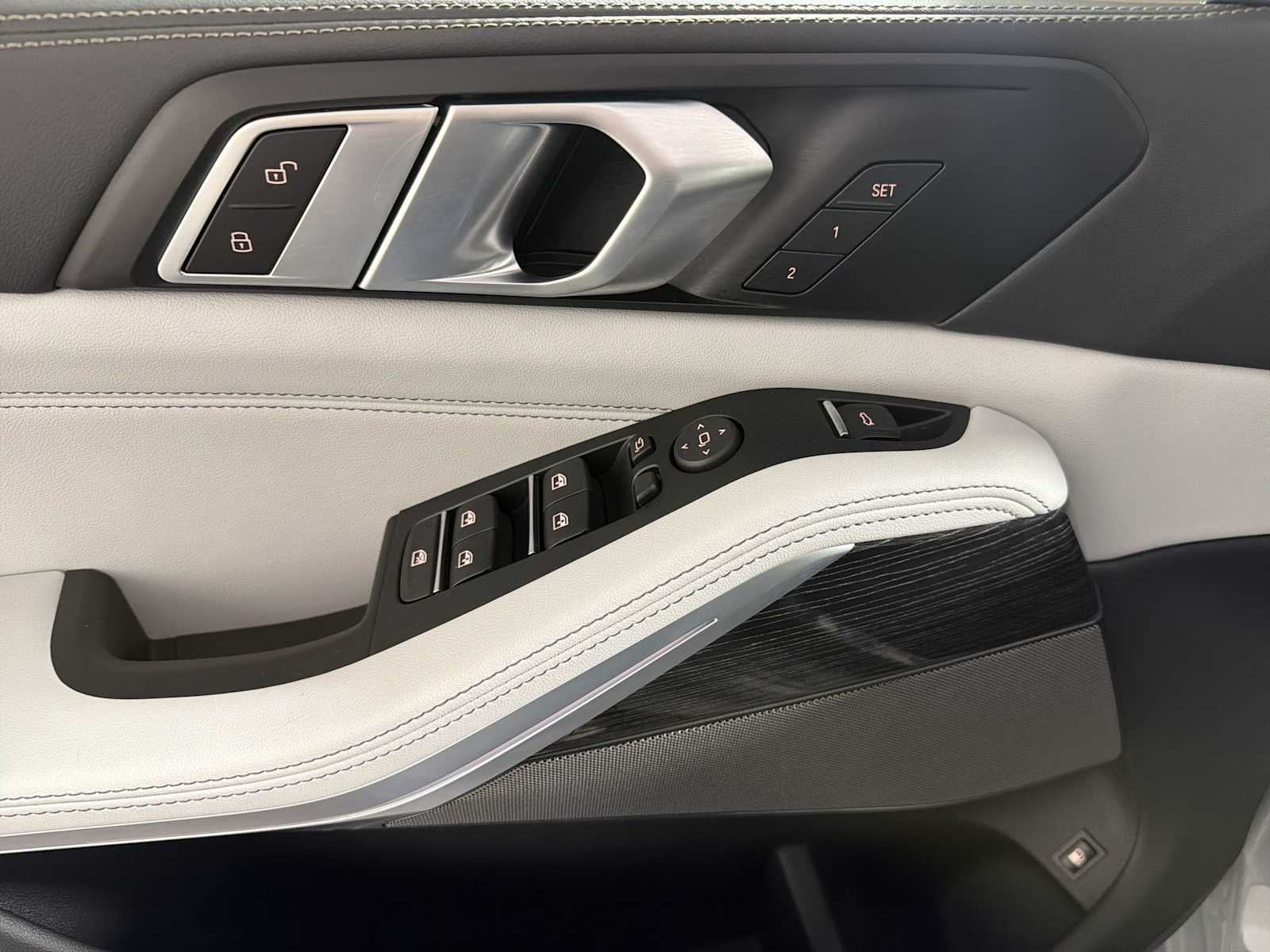 2026 BMW X5 xDrive50e Plug-In Hybrid