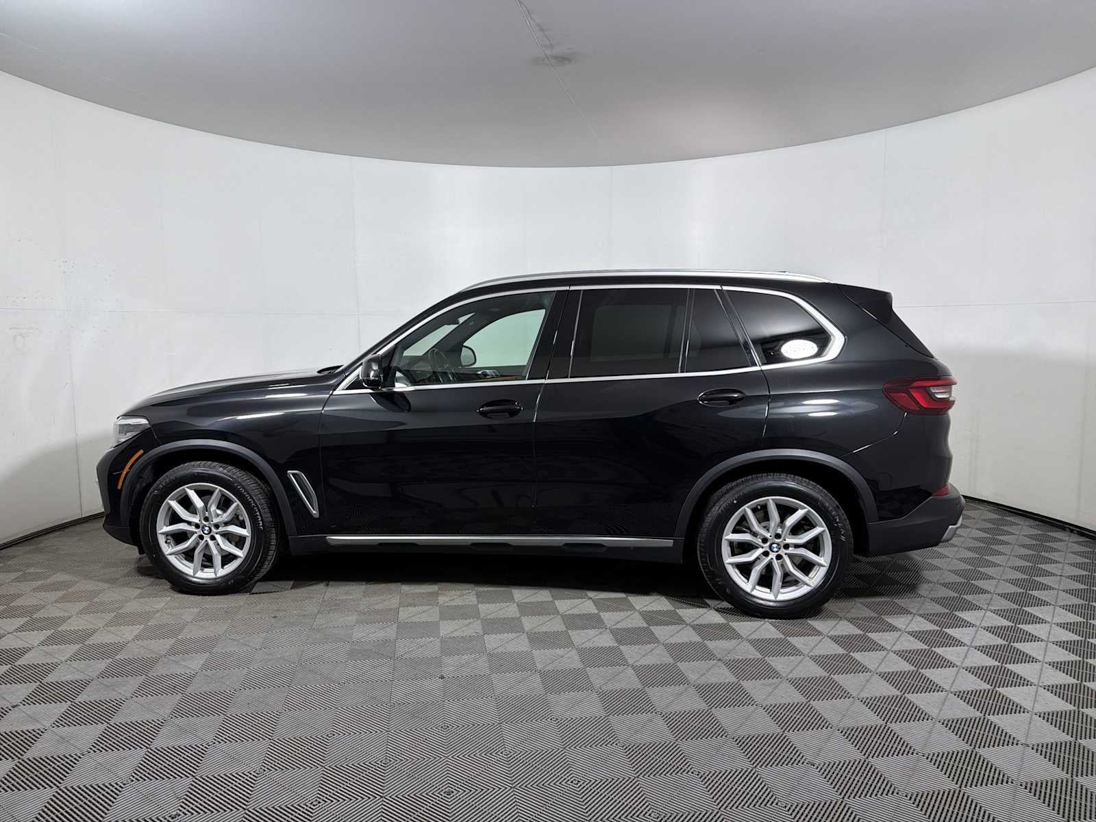 2023 BMW X5 xDrive40i Sports Activity Vehicle