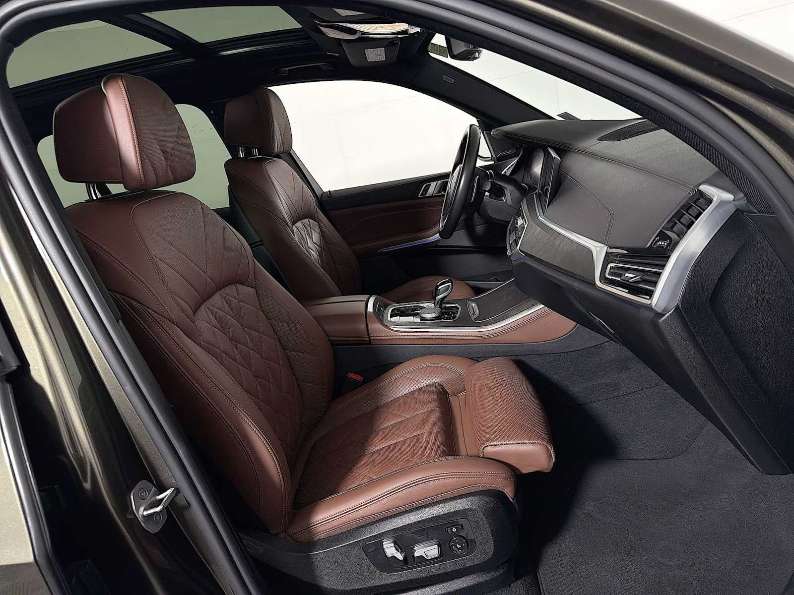 2023 BMW X5 M50i Sports Activity Vehicle