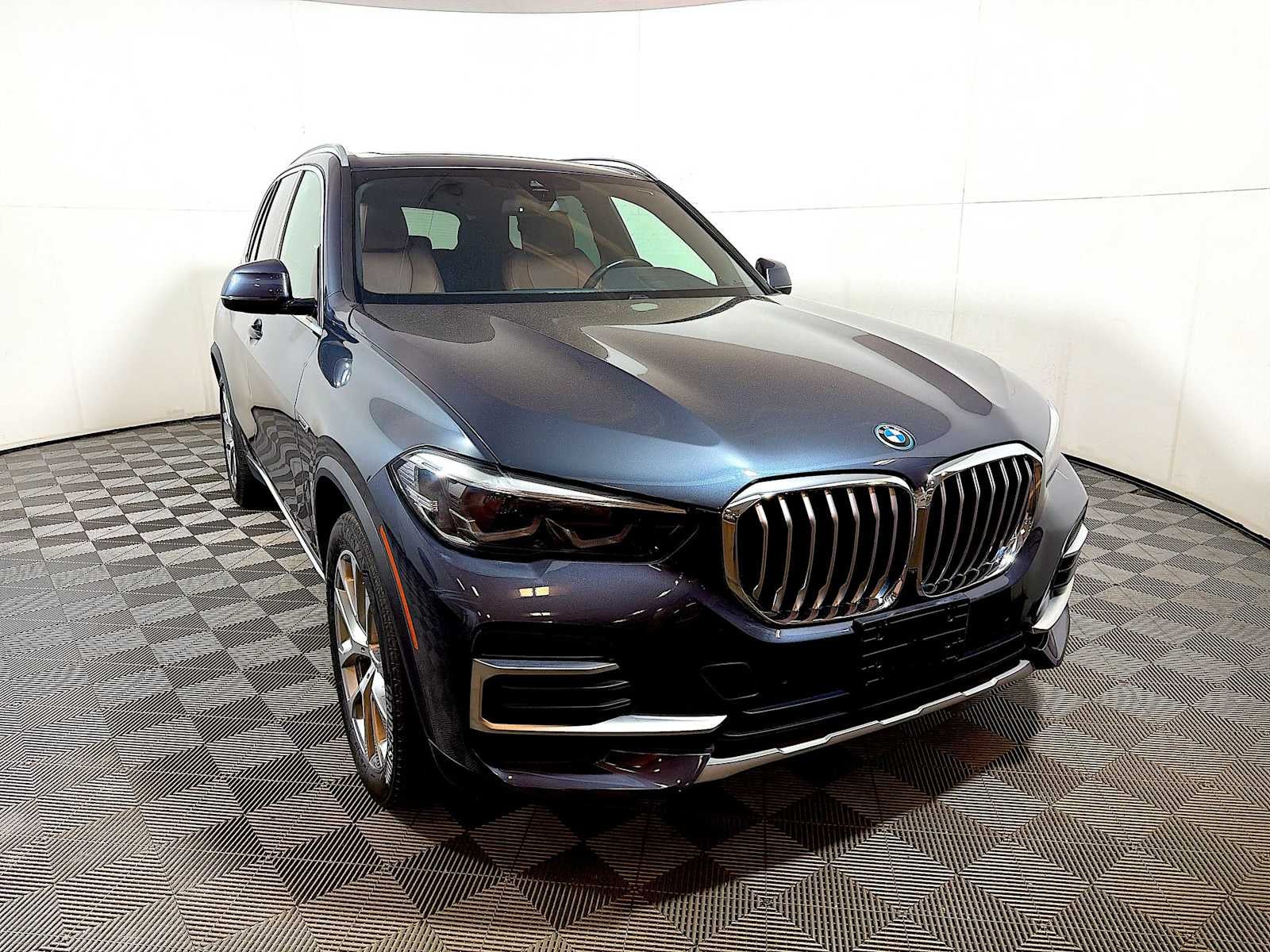 2022 BMW X5 xDrive45e Plug-In Hybrid