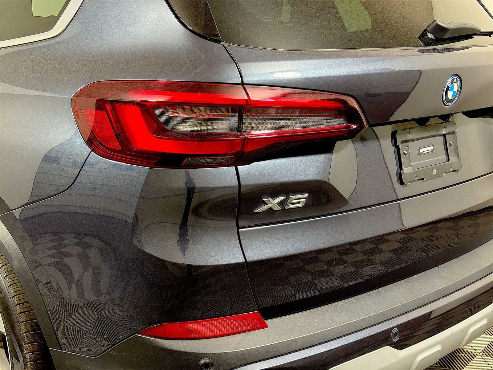 2022 BMW X5 xDrive45e Plug-In Hybrid