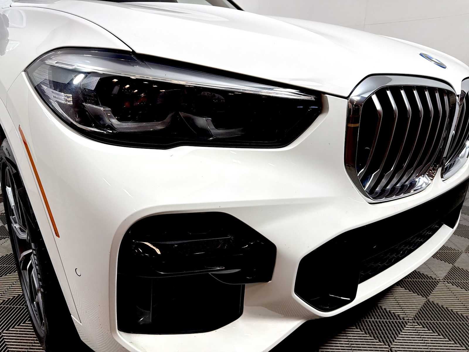 2023 BMW X5 xDrive45e Plug-In Hybrid