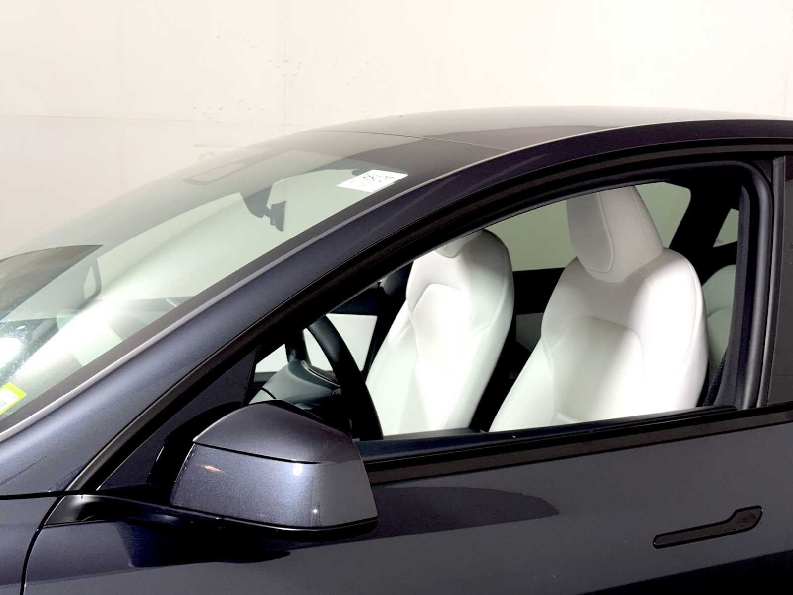 2026 Tesla Model Y RWD