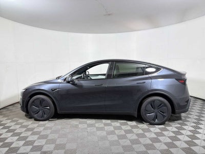 2026 Tesla Model Y RWD