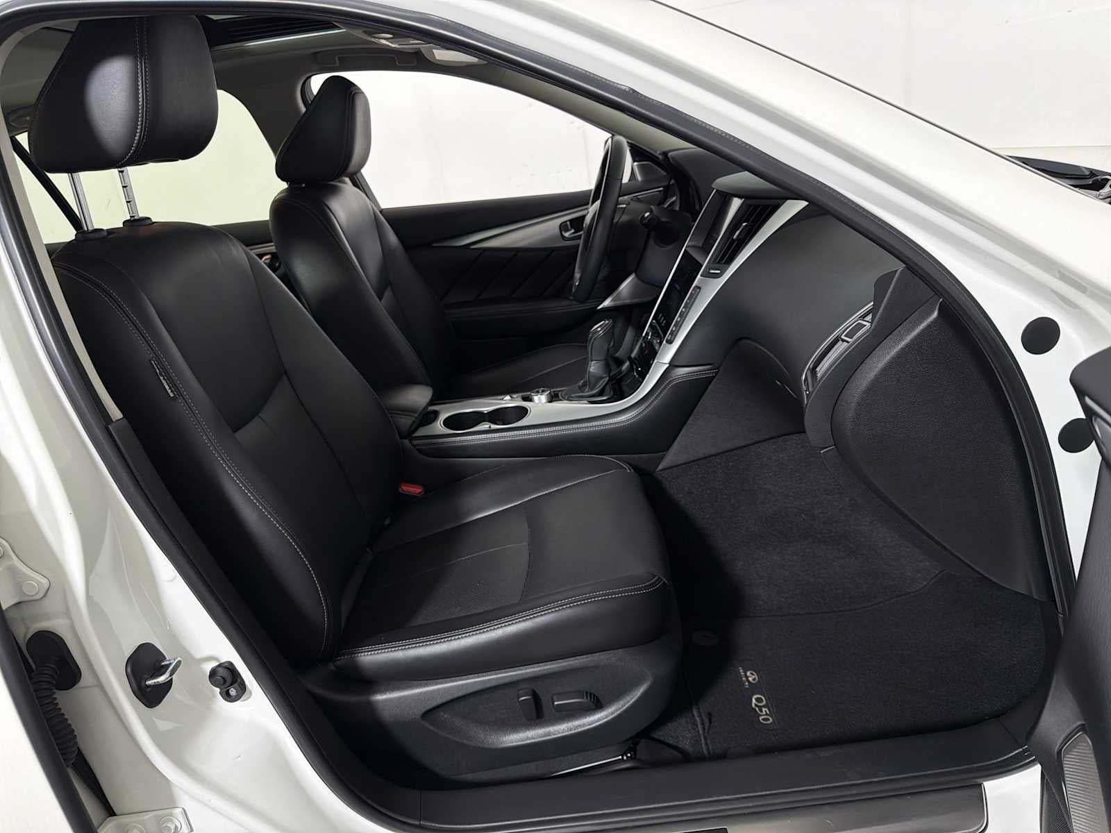 2023 INFINITI Q50 LUXE AWD