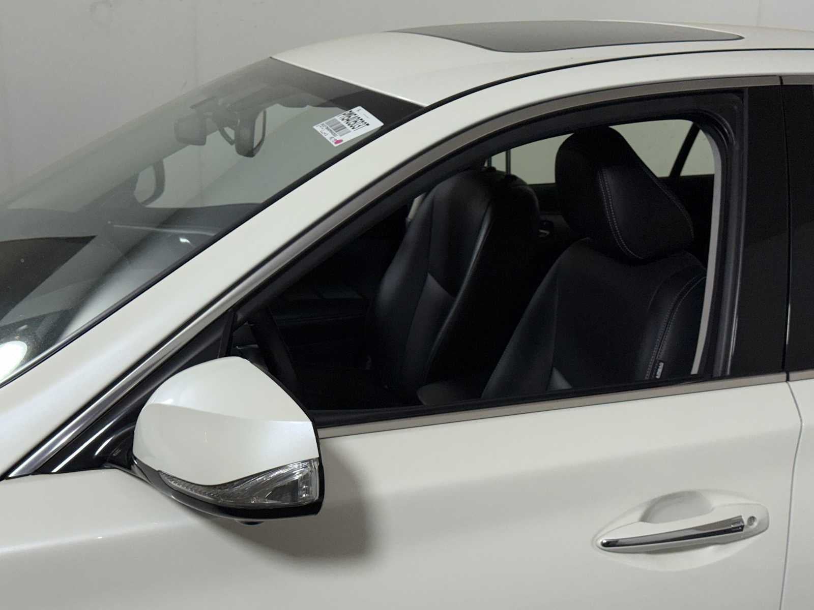 2023 INFINITI Q50 LUXE AWD