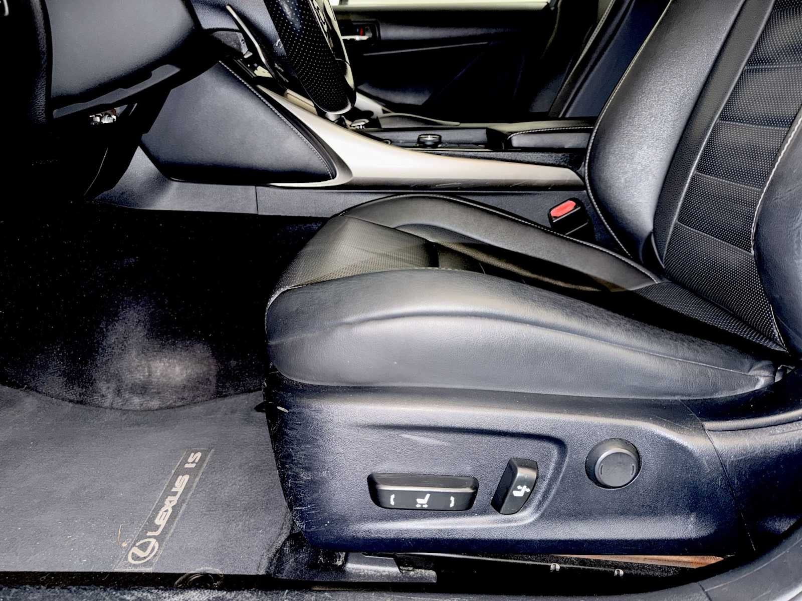 2014 Lexus IS 250 4dr Sport Sdn Auto AWD