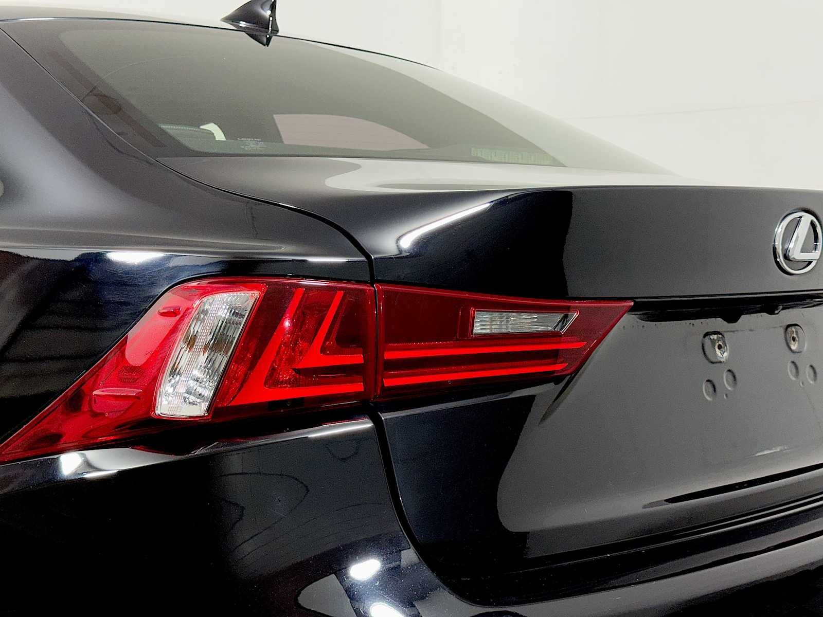 2014 Lexus IS 250 4dr Sport Sdn Auto AWD