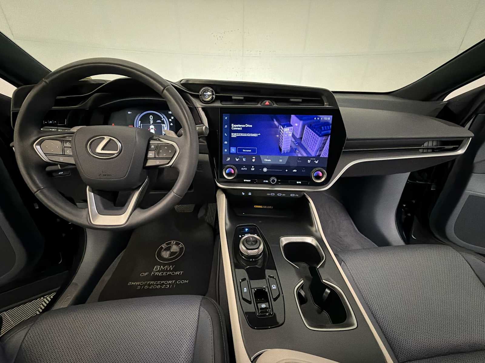 2023 Lexus RZ RZ 450e Premium AWD w/18 Wheels