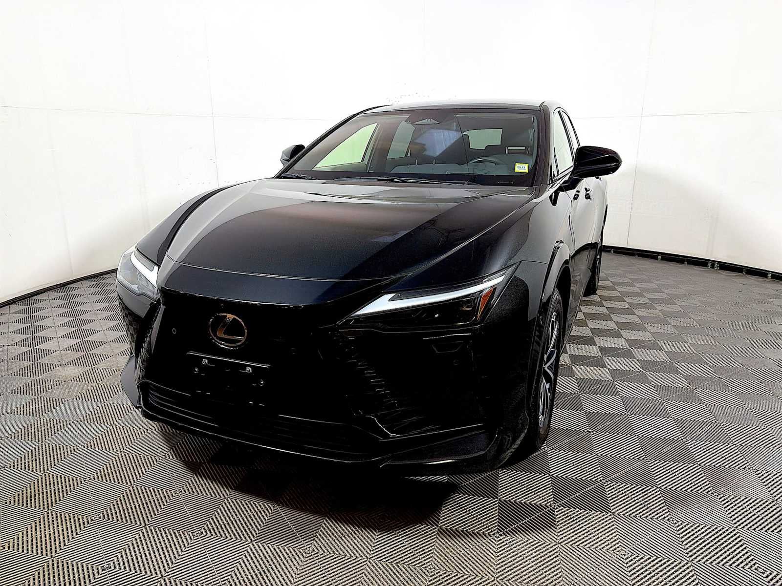 2023 Lexus RZ RZ 450e Premium AWD w/18 Wheels