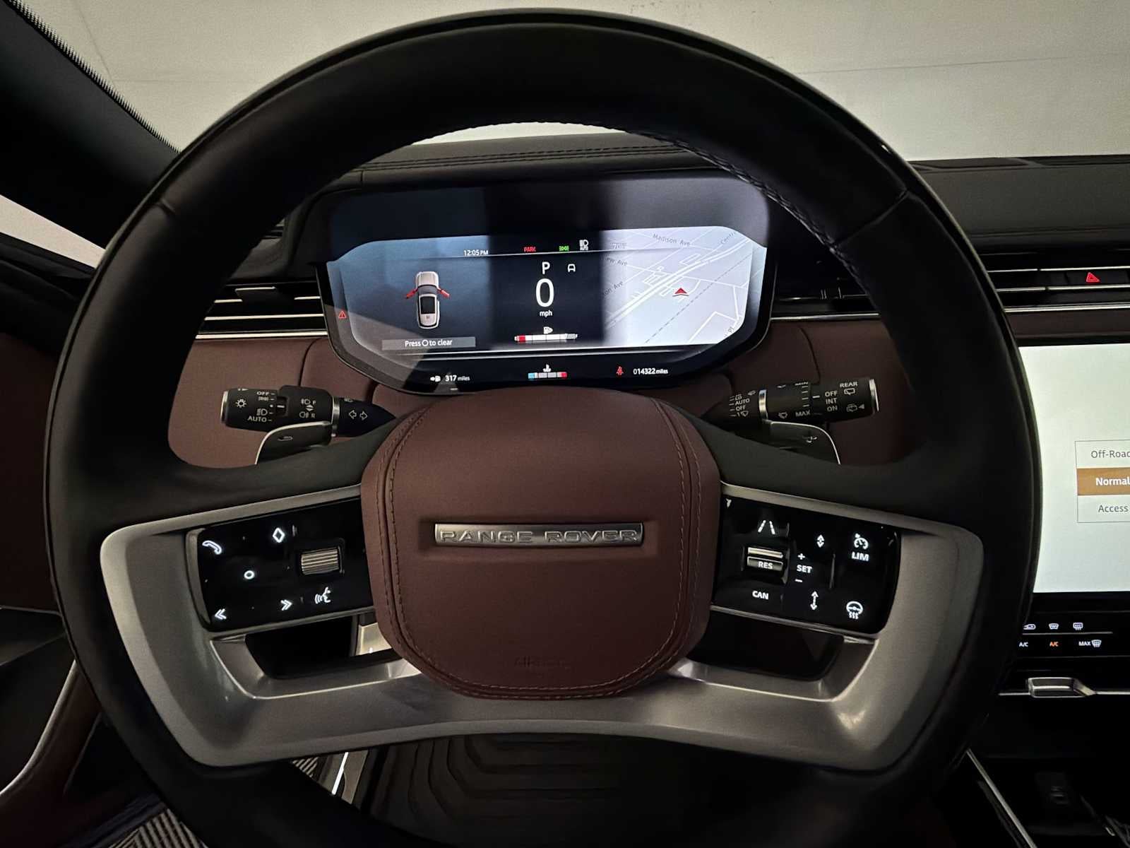 2023 Land Rover Range Rover P400 SE SWB