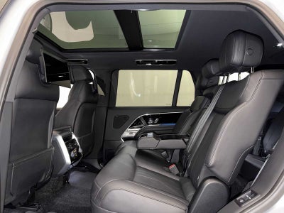 2025 Land Rover Range Rover P400 SE LWB 7 Seat
