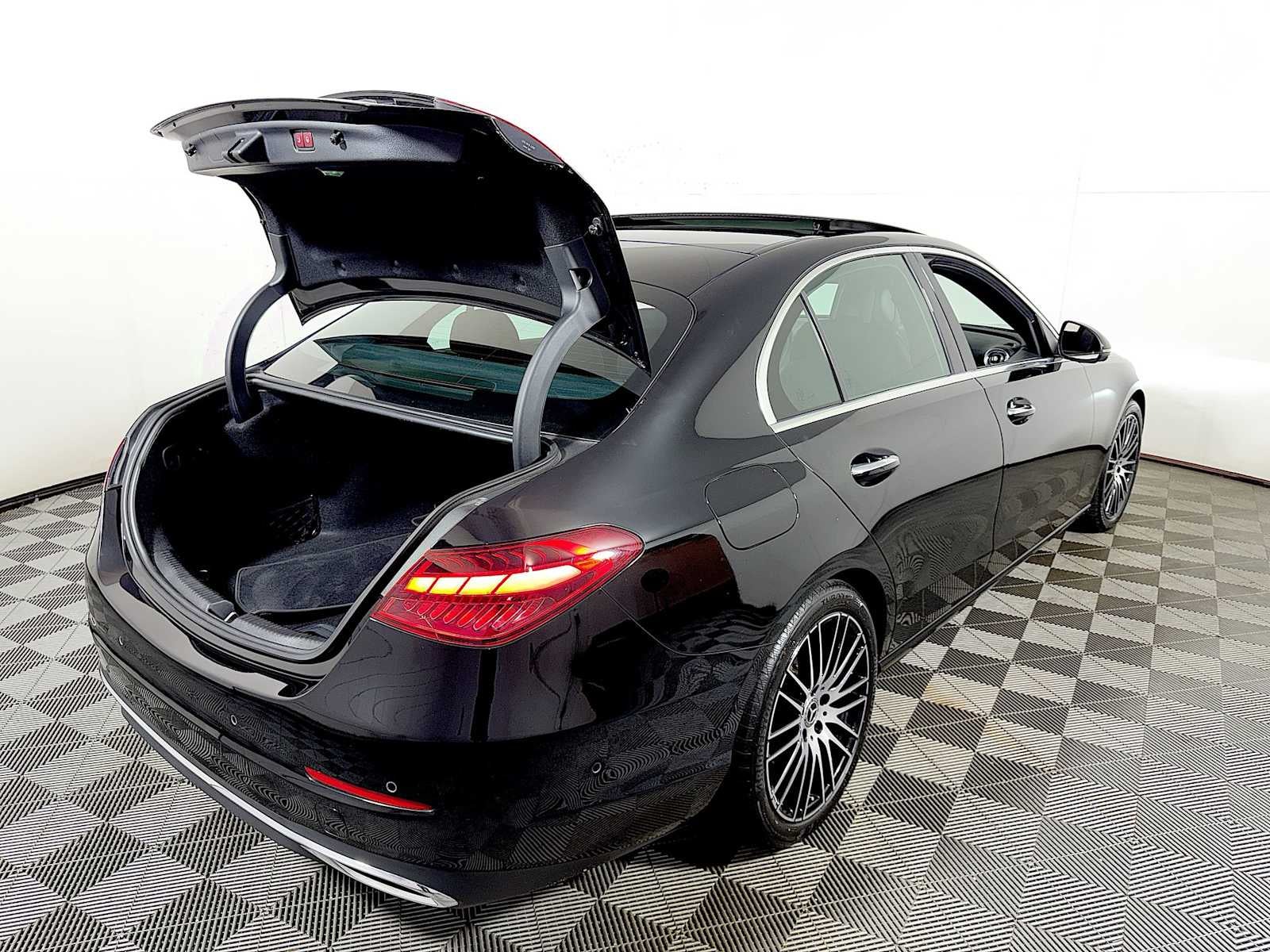 2022 Mercedes-Benz C-Class C 300 4MATIC® Sedan
