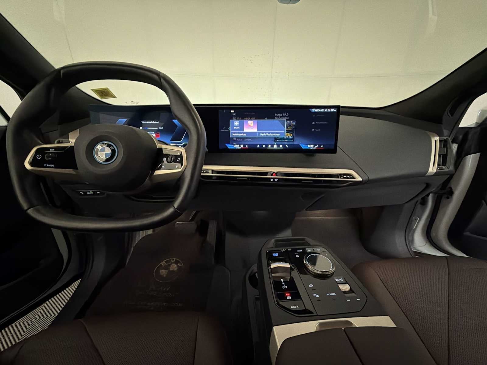 2024 BMW iX xDrive50 Sports Activity Vehicle