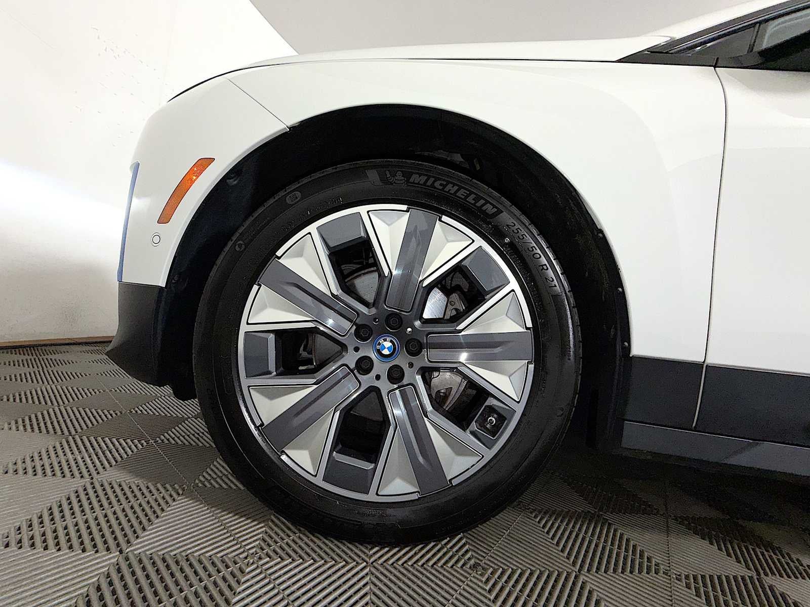 2024 BMW iX xDrive50 Sports Activity Vehicle