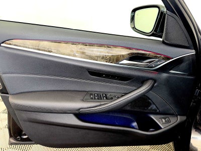 2023 BMW 5 Series 530i xDrive Sedan