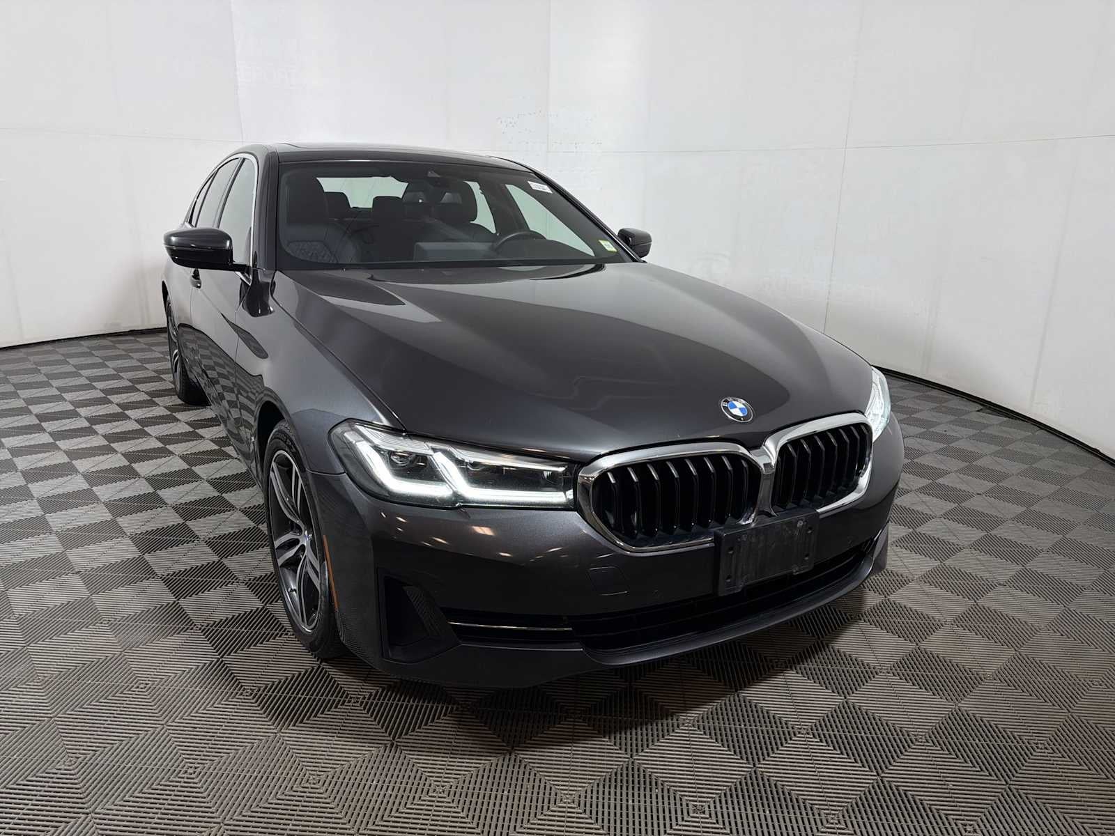 2023 BMW 5 Series 530i xDrive Sedan