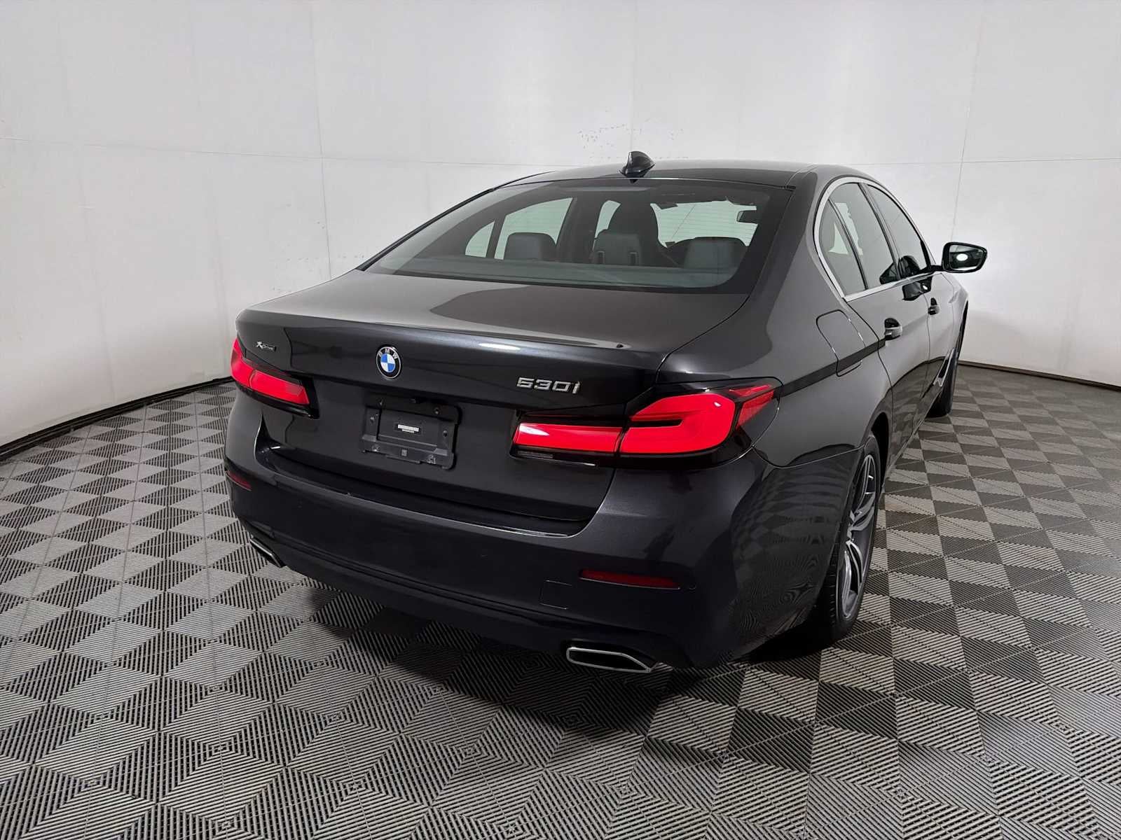2023 BMW 5 Series 530i xDrive Sedan