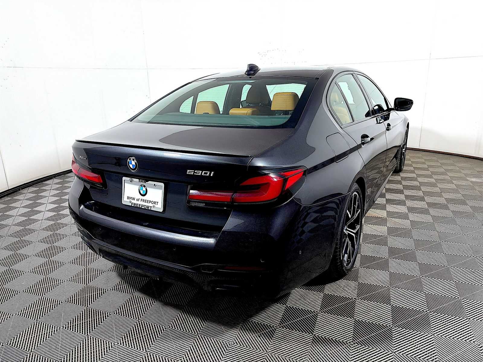 2023 BMW 5 Series 530i xDrive Sedan