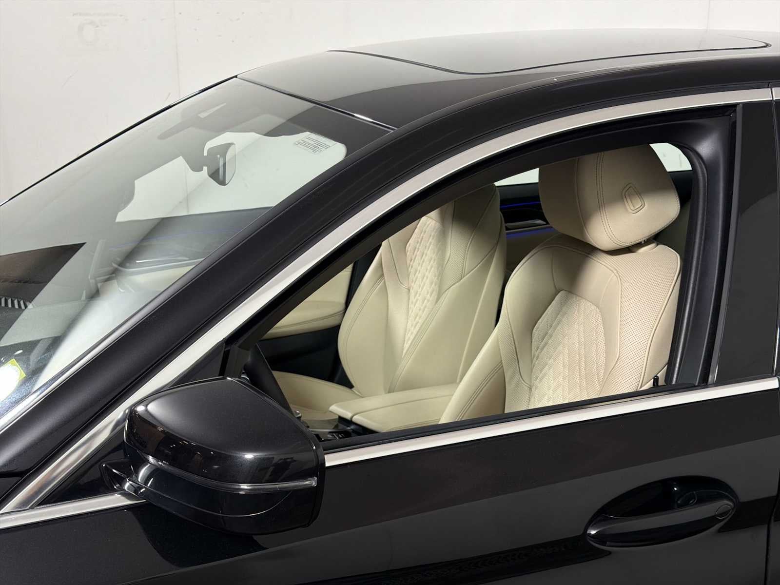 2023 BMW 5 Series 530i xDrive Sedan