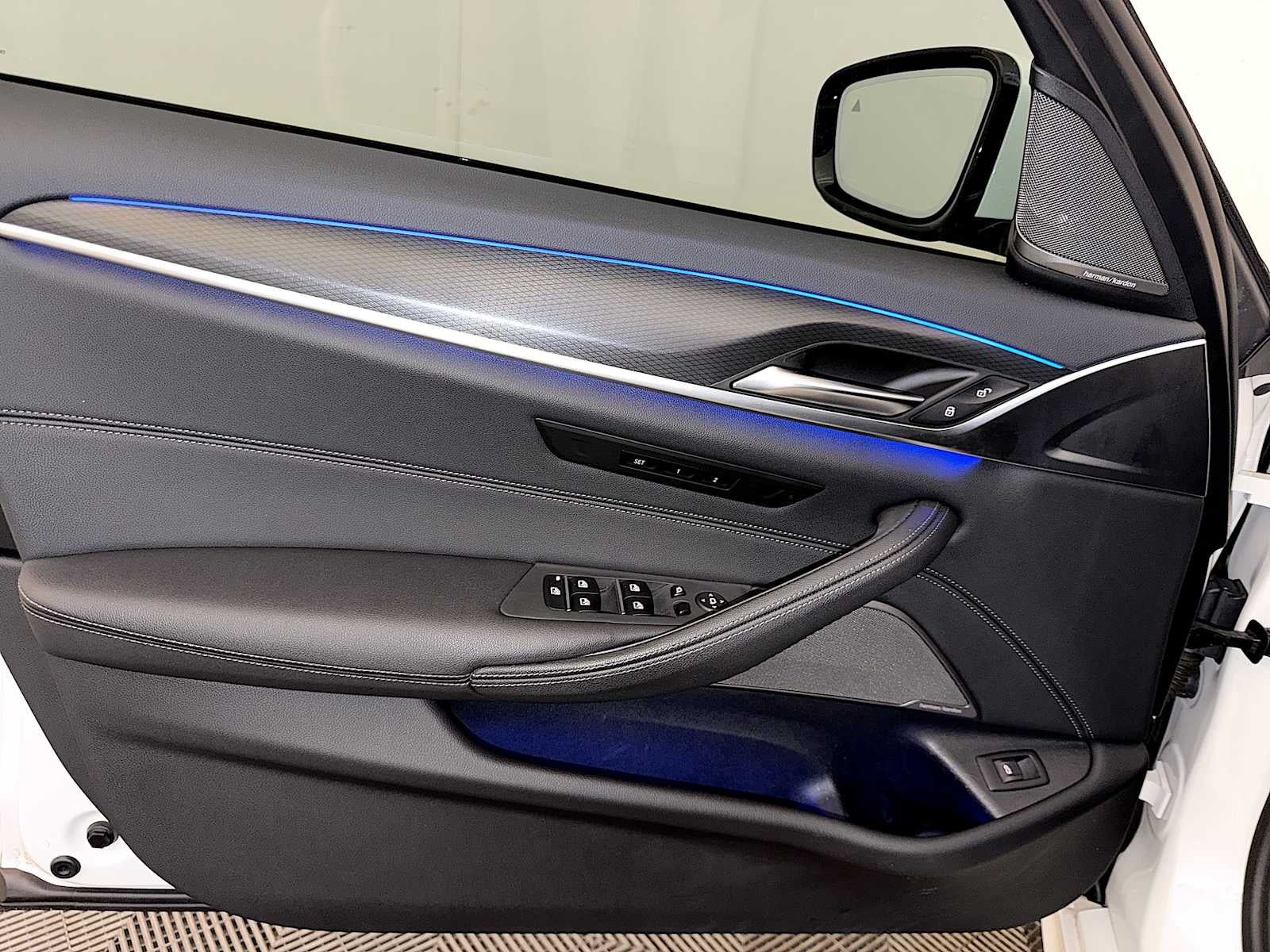 2023 BMW 5 Series 530i xDrive Sedan