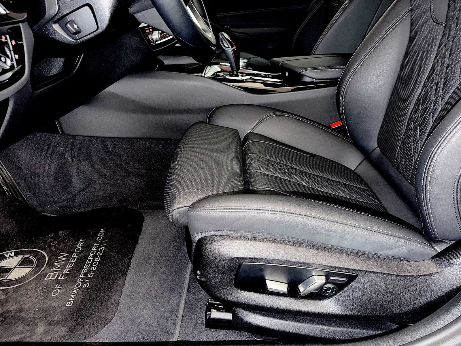 2023 BMW 5 Series 530i xDrive Sedan