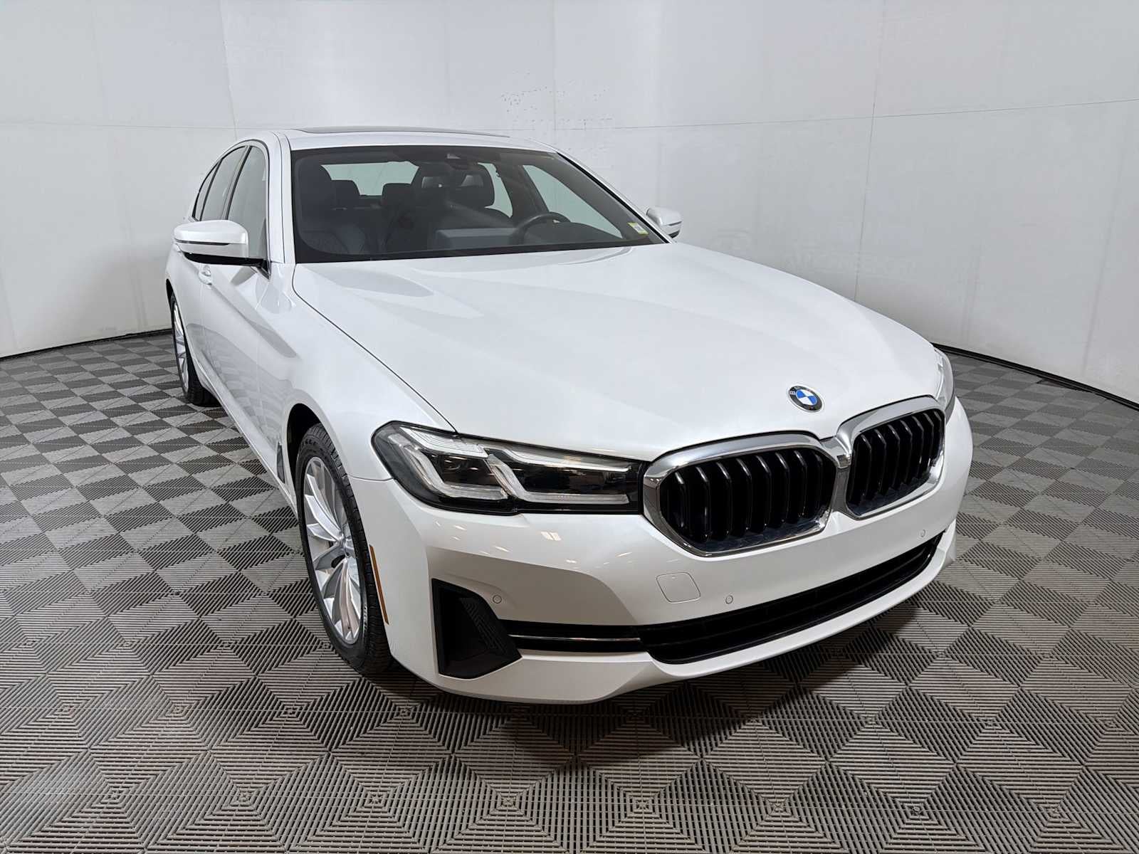 2023 BMW 5 Series 530i xDrive Sedan