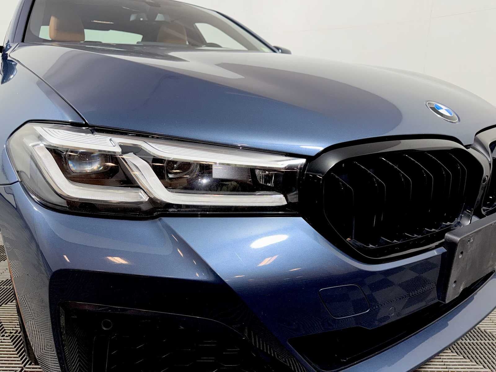 2023 BMW 5 Series 530i xDrive Sedan