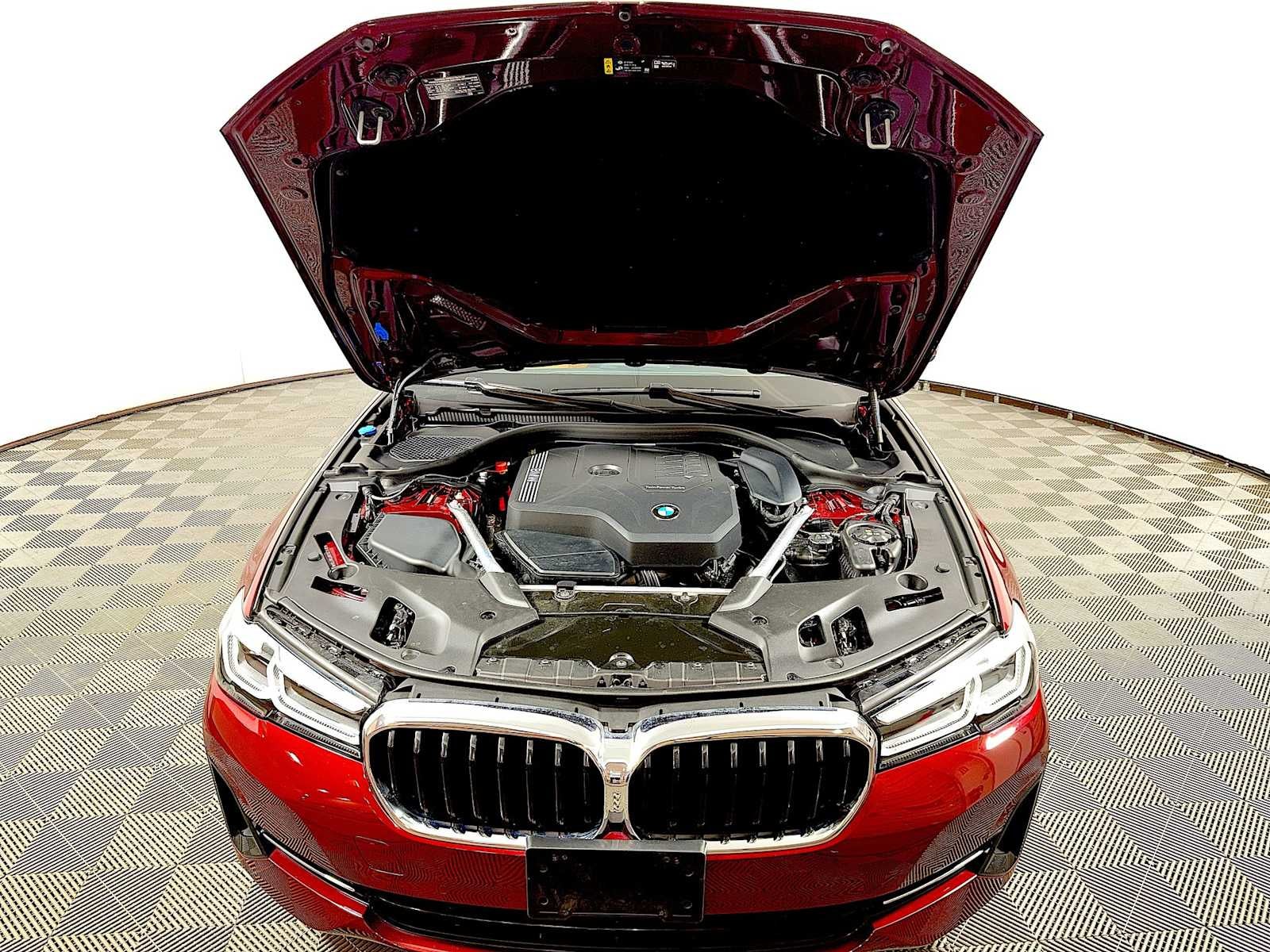 2023 BMW 5 Series 530i xDrive Sedan