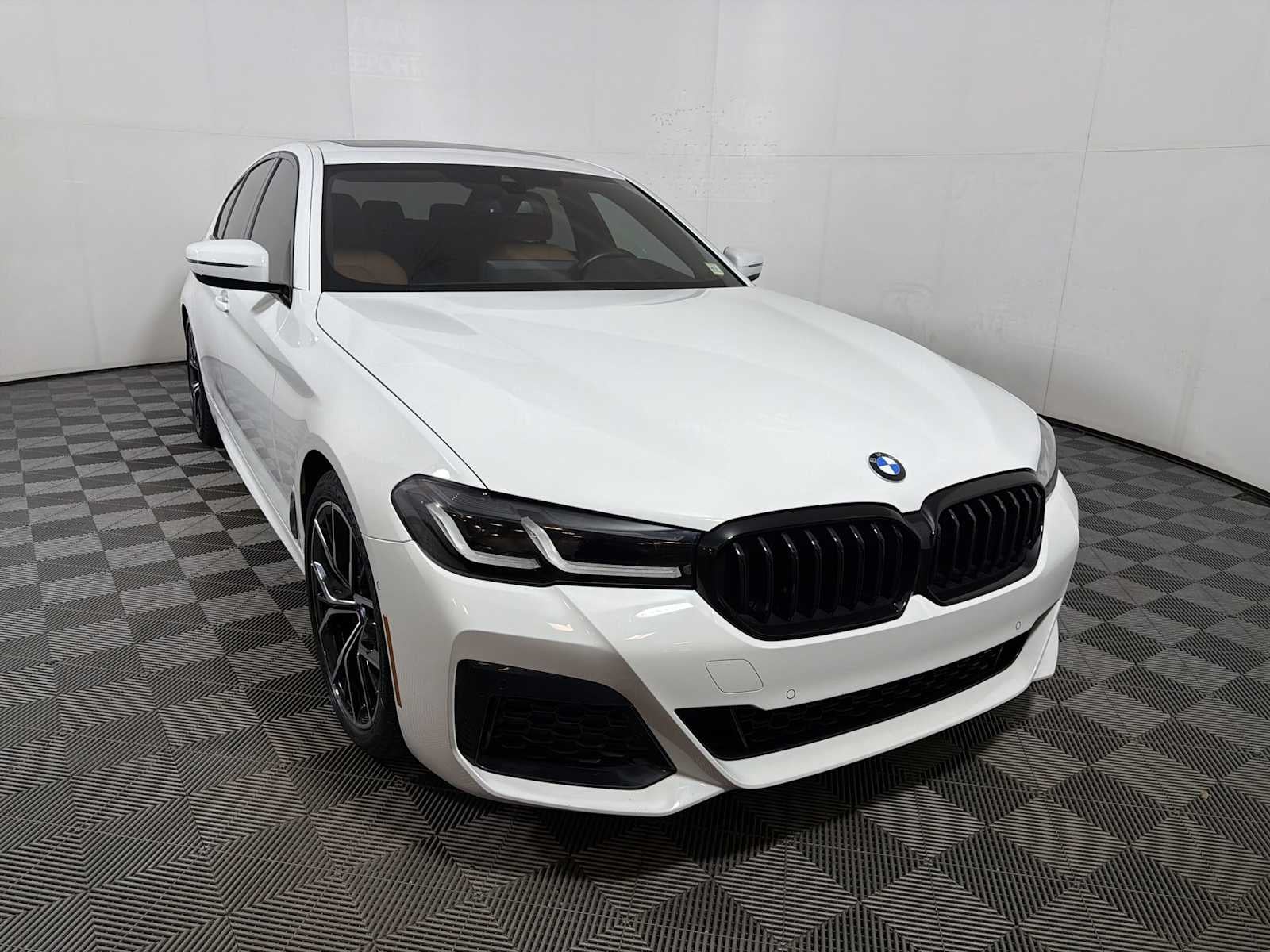 2023 BMW 5 Series 530i xDrive Sedan