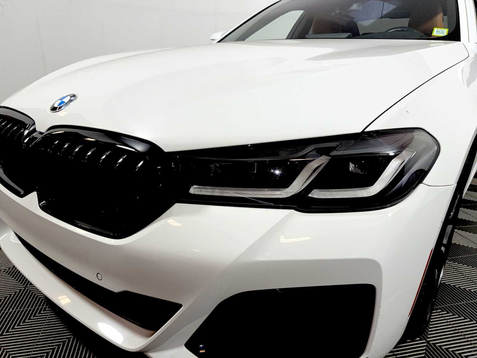 2023 BMW 5 Series 530i xDrive Sedan