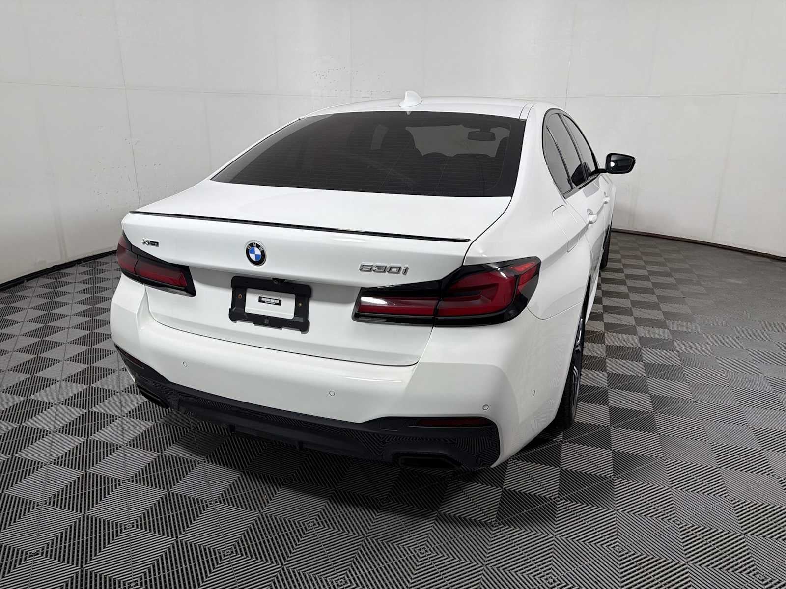 2023 BMW 5 Series 530i xDrive Sedan