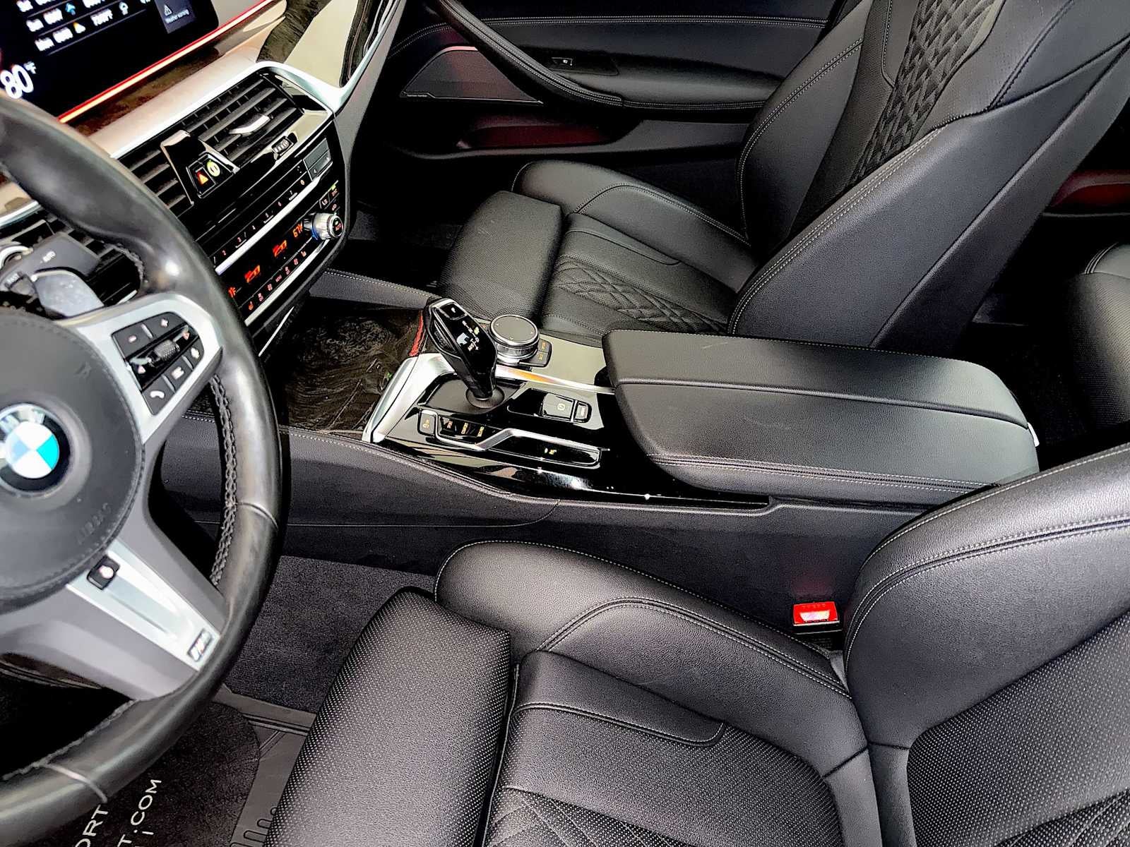 2023 BMW 5 Series 530i xDrive Sedan