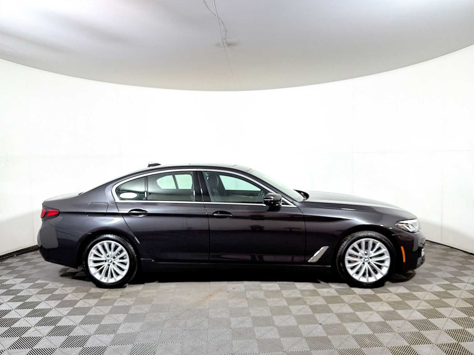 2023 BMW 5 Series 530i xDrive Sedan